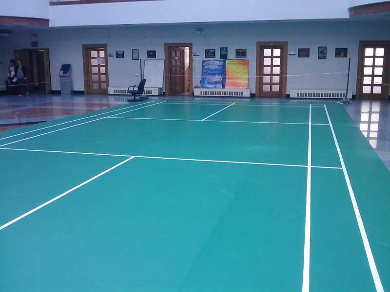 羽毛球塑膠地板 羽毛球塑膠地板怎樣施工不易鼓包